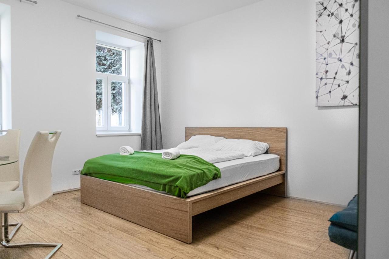 Delightful 2Br Shared Apartment - Ideal For Longstays Wien Eksteriør bilde