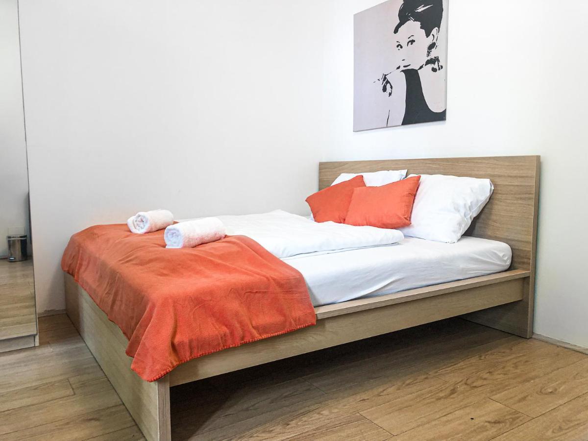 Delightful 2Br Shared Apartment - Ideal For Longstays Wien Eksteriør bilde
