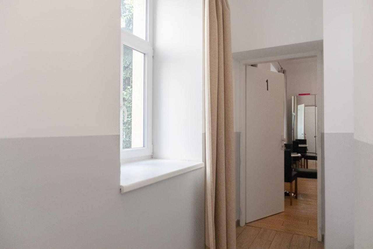 Delightful 2Br Shared Apartment - Ideal For Longstays Wien Eksteriør bilde